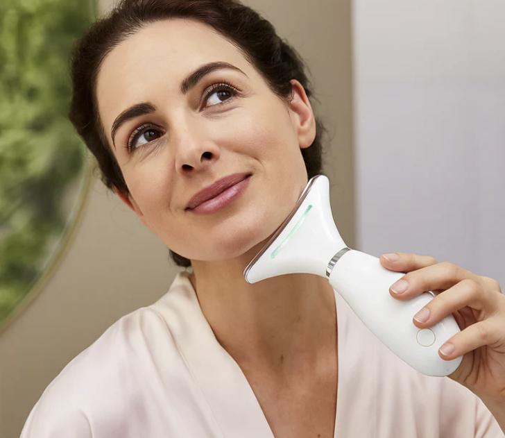 GlowLuxury™ | Masajeador Facial LED Reafirmante